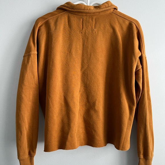 Rusty orange collared sweater - Picture 3 of 3